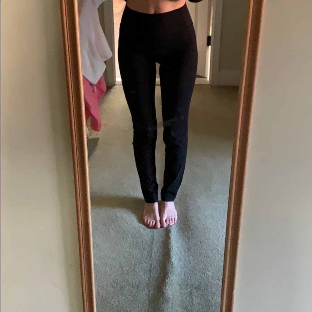 Black Lululemon Loose-fit Leggings